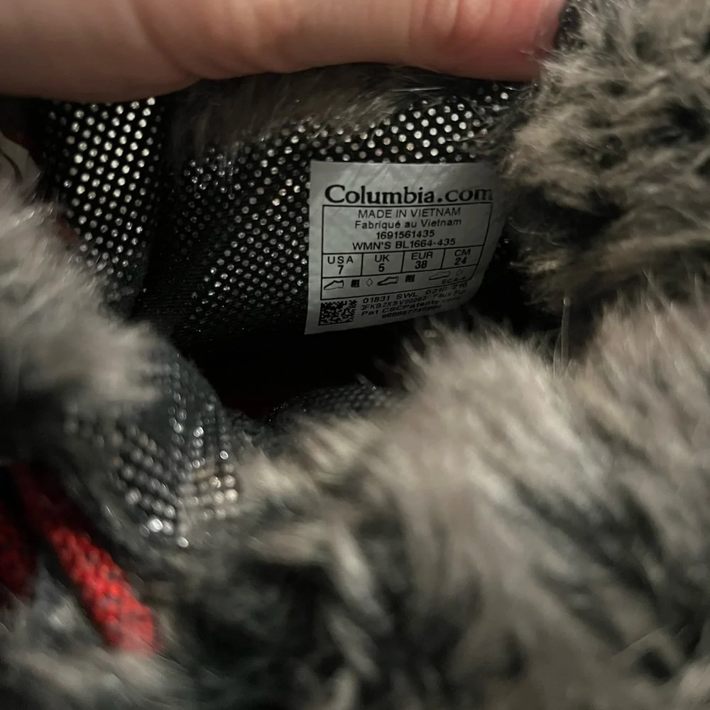 Boots - Picture 6 of 6